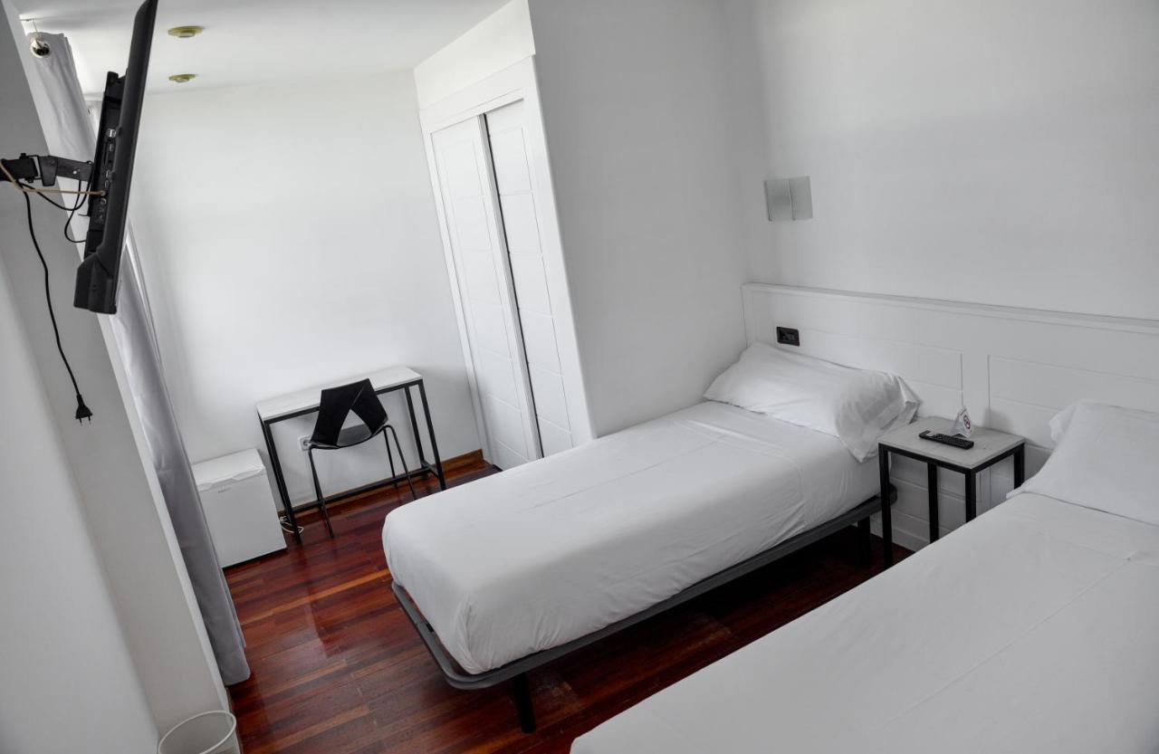 Hotel Chips Ferrol Narón エクステリア 写真